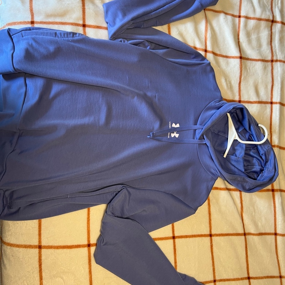 Women’s Under Armour Navy Pullover